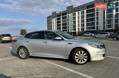 Седан Kia Optima 2016 в Черкассах