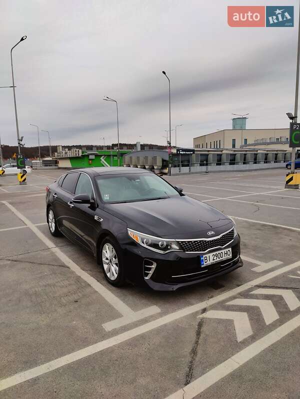 Седан Kia Optima 2017 в Львове