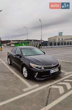 Седан Kia Optima 2017 в 