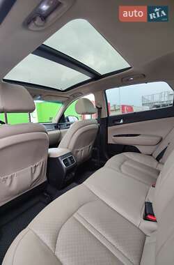 Седан Kia Optima 2017 в 