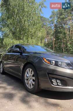 Седан Kia Optima 2014 в Краснограде