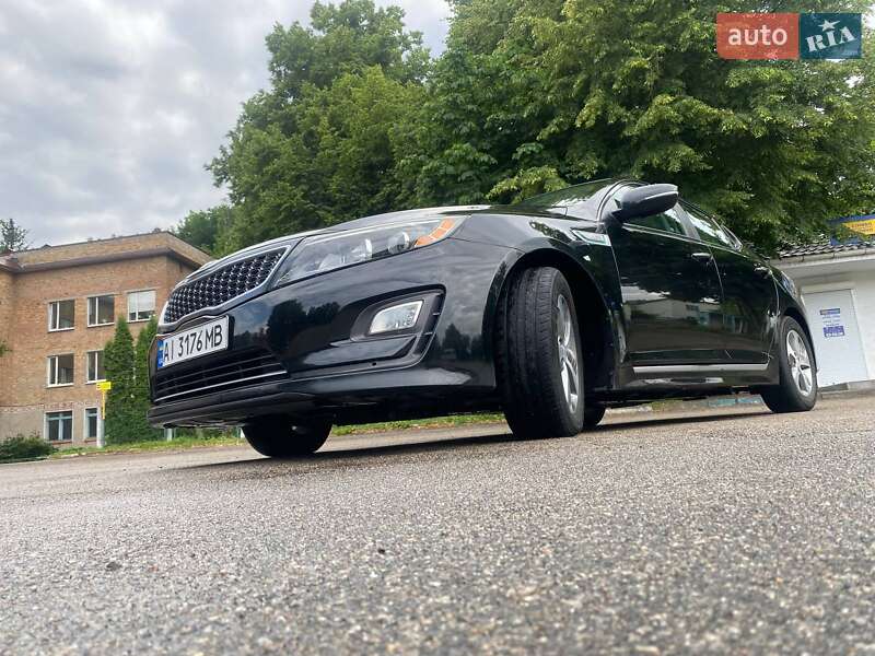 Седан Kia Optima 2014 в Киеве