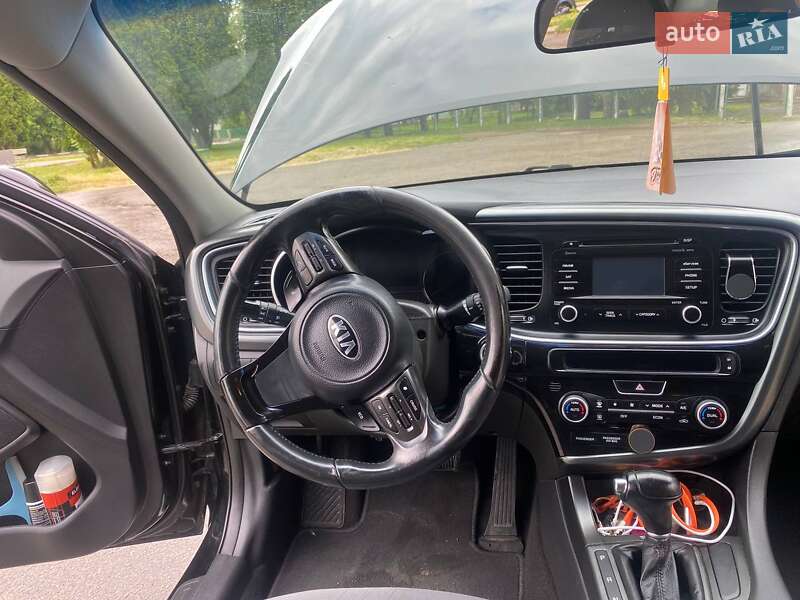 Седан Kia Optima 2014 в Киеве
