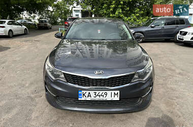 Седан Kia Optima 2017 в Киеве