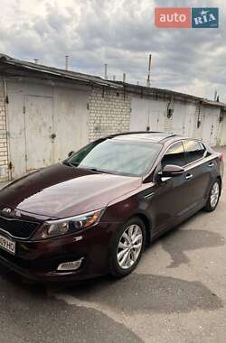 Седан Kia Optima 2014 в 