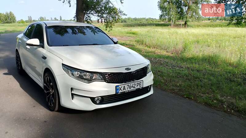 Седан Kia Optima 2016 в Бородянці