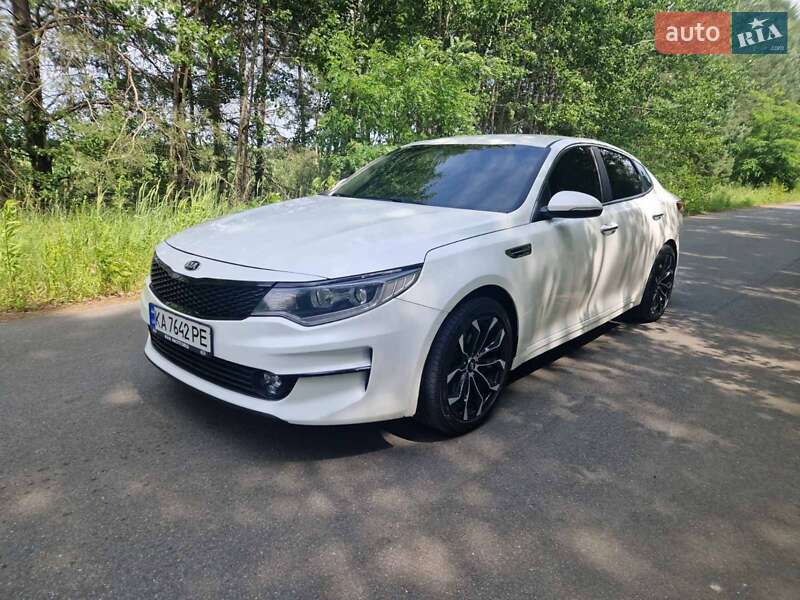 Седан Kia Optima 2016 в Бородянці