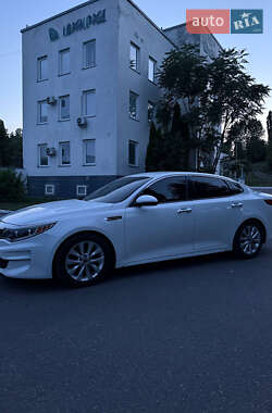 Седан Kia Optima 2016 в Кременчуге