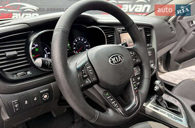 Седан Kia Optima 2013 в 