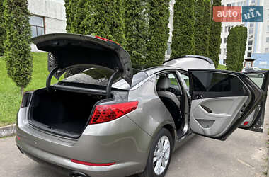 Седан Kia Optima 2012 в 