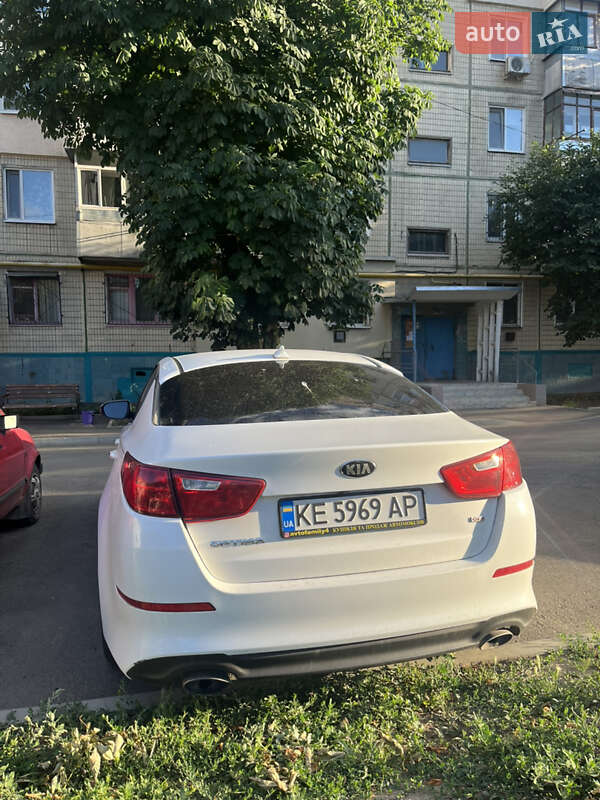 Седан Kia Optima 2015 в Покрове