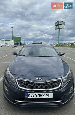 Седан Kia Optima 2014 в Киеве