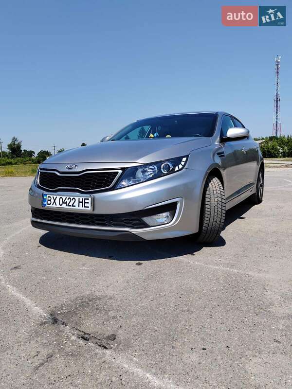 Седан Kia Optima 2012 в Новой Ушице