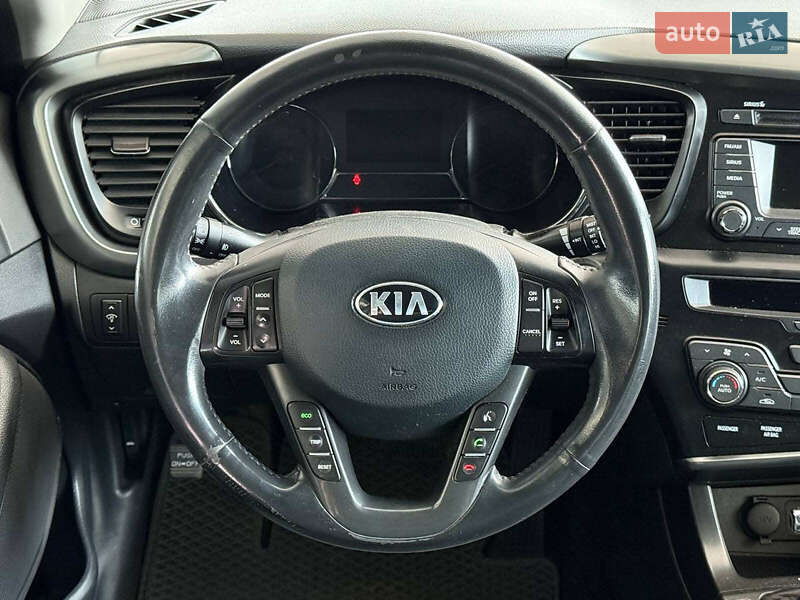 Седан Kia Optima 2012 в Одесі