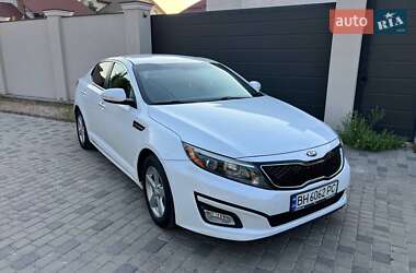 Седан Kia Optima 2014 в Одессе