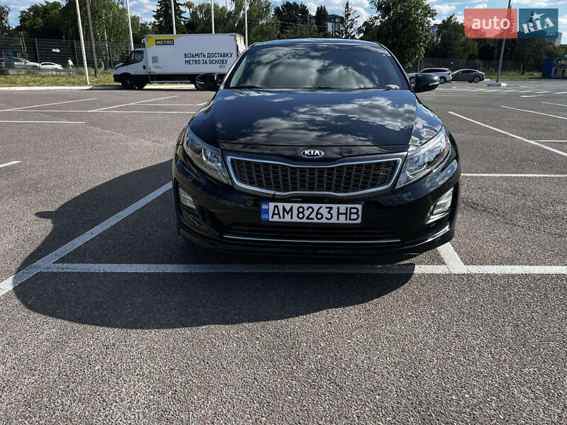 Седан Kia Optima 2014 в Житомире