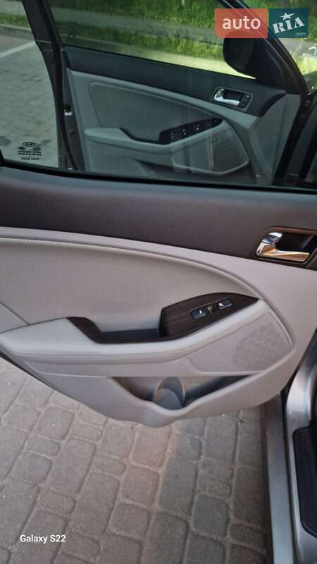 Седан Kia Optima 2014 в Нежине