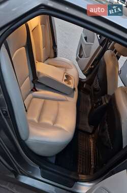 Седан Kia Optima 2014 в 