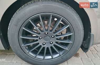 Седан Kia Optima 2014 в 