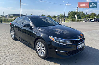 Седан Kia Optima 2016 в Золочеве