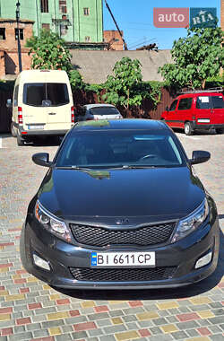 Седан Kia Optima 2015 в 