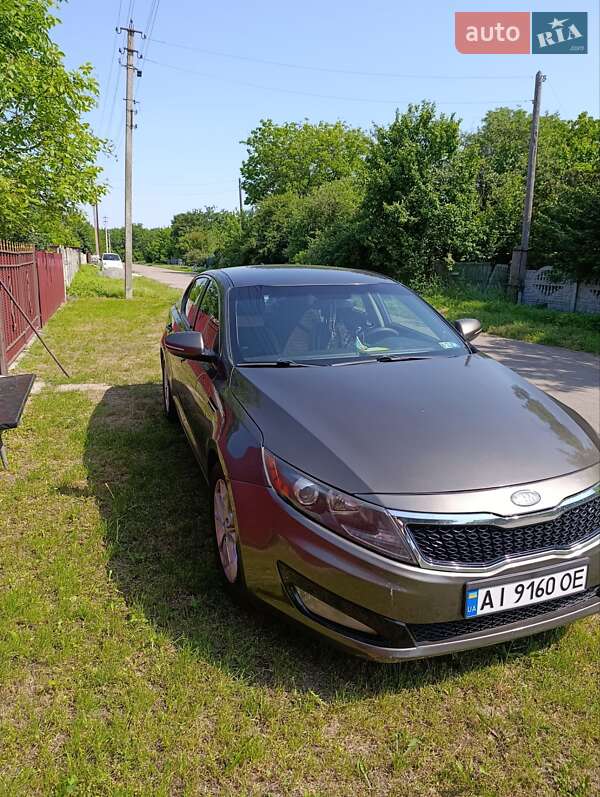 Седан Kia Optima 2013 в Золотоноше