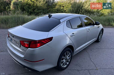Седан Kia Optima 2013 в 