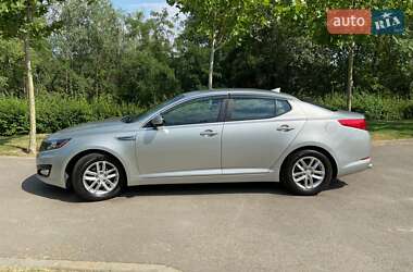 Седан Kia Optima 2013 в Днепре