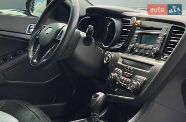 Седан Kia Optima 2012 в 
