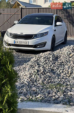 Седан Kia Optima 2012 в 