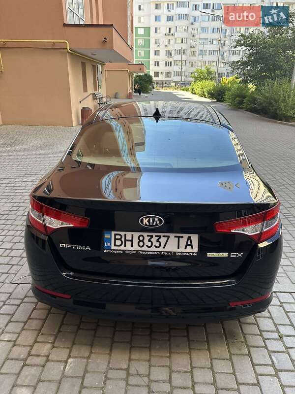 Седан Kia Optima 2013 в Одесі