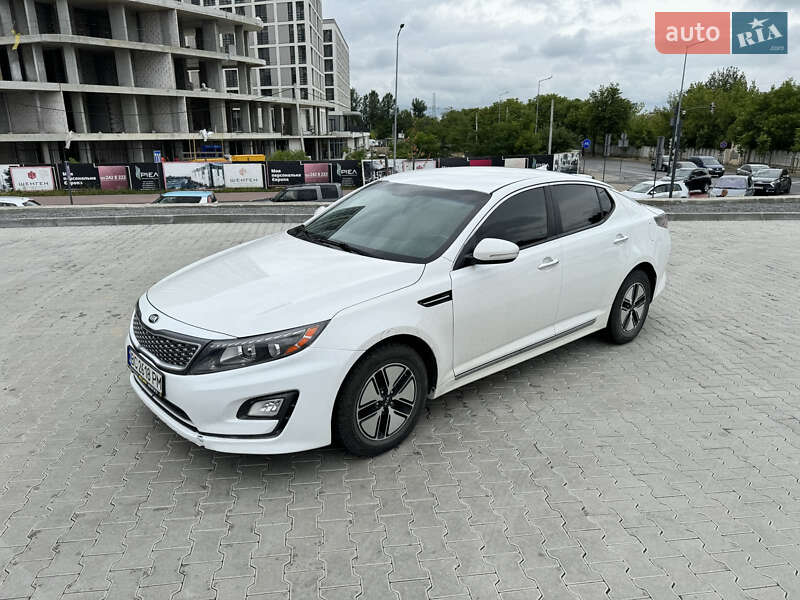 Седан Kia Optima 2014 в 
