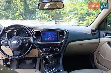 Седан Kia Optima 2014 в 