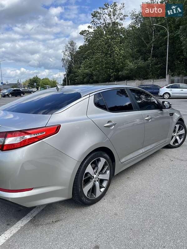 Седан Kia Optima 2011 в Харькове