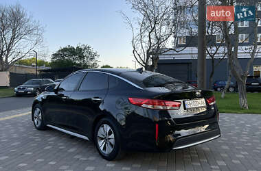 Седан Kia Optima 2017 в 