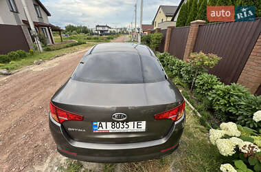 Седан Kia Optima 2012 в 