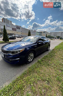 Седан Kia Optima 2017 в Сумах