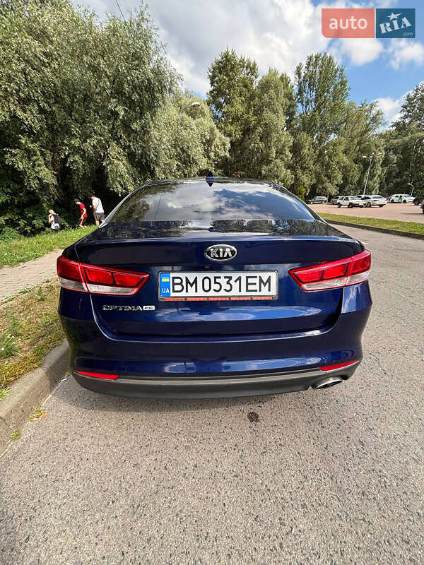 Седан Kia Optima 2017 в Сумах