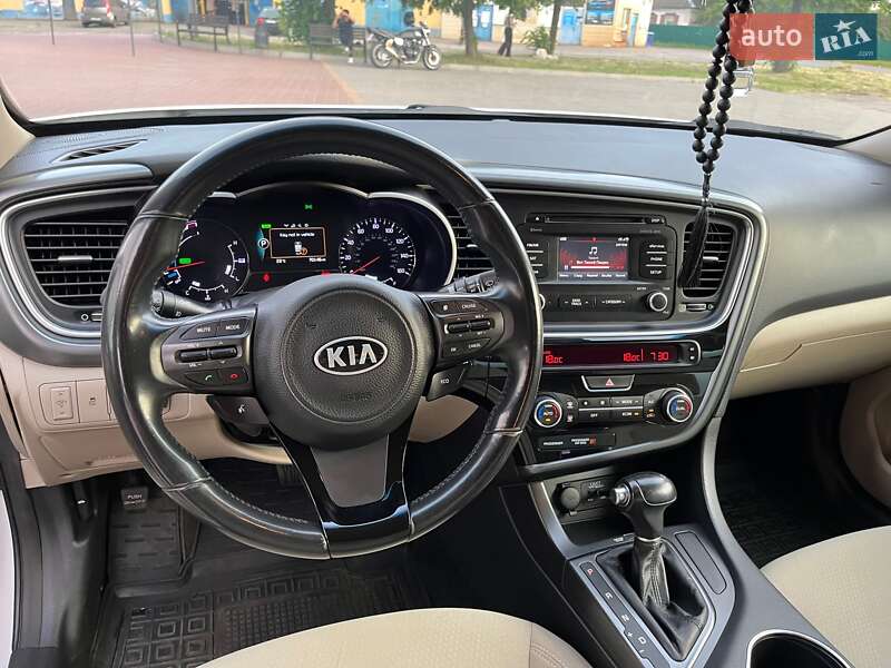 Седан Kia Optima 2014 в Полтаве