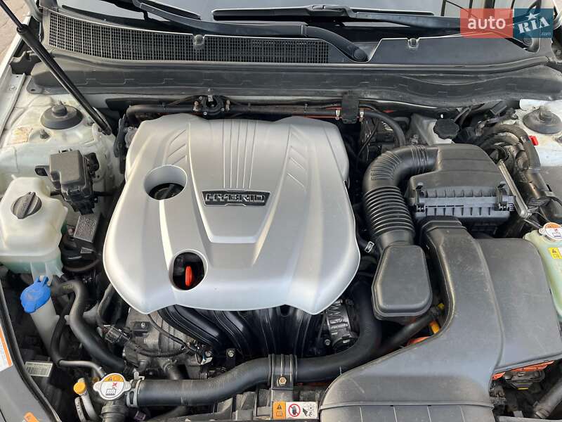 Седан Kia Optima 2014 в Полтаве