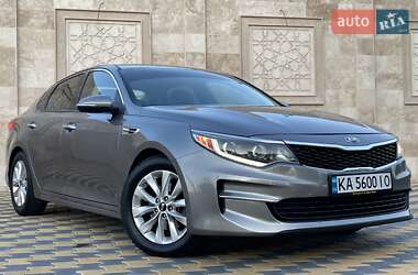 Седан Kia Optima 2017 в 