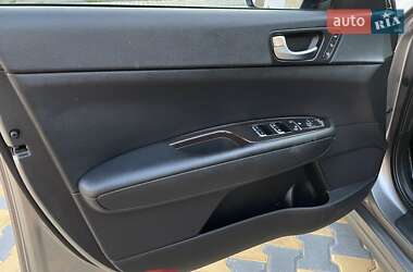 Седан Kia Optima 2017 в 