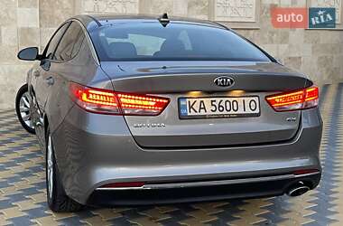 Седан Kia Optima 2017 в 