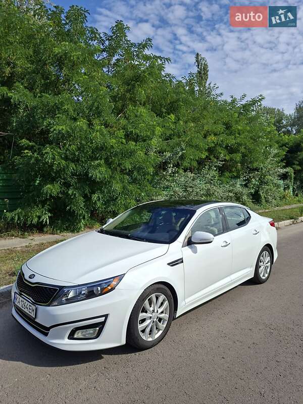 Седан Kia Optima 2014 в Киеве