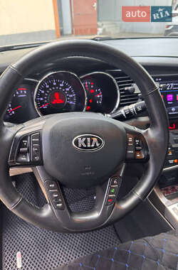 Седан Kia Optima 2012 в Одесі