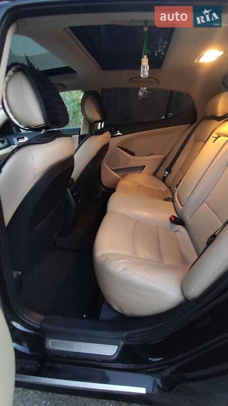 Седан Kia Optima 2013 в Одесі