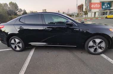 Седан Kia Optima 2013 в 