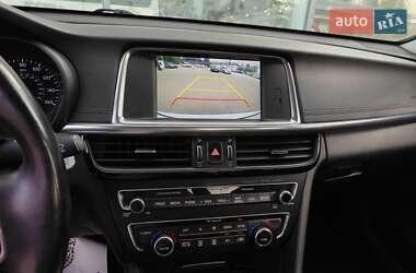 Седан Kia Optima 2017 в 