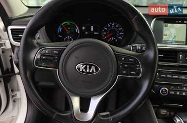 Седан Kia Optima 2017 в 