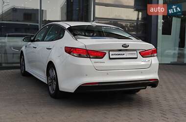 Седан Kia Optima 2017 в 